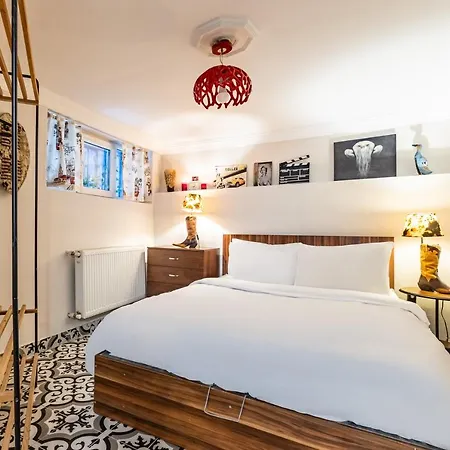Peramaris Galata Port Apartment *